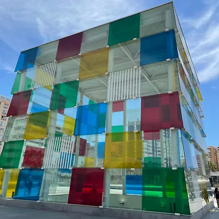 Picasso Centre 1b * Malaga